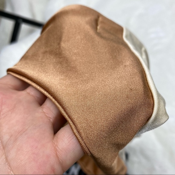 Pretty Little Thing High Waisted Super Cheeky Swim Bottom - Picture 4 of 5